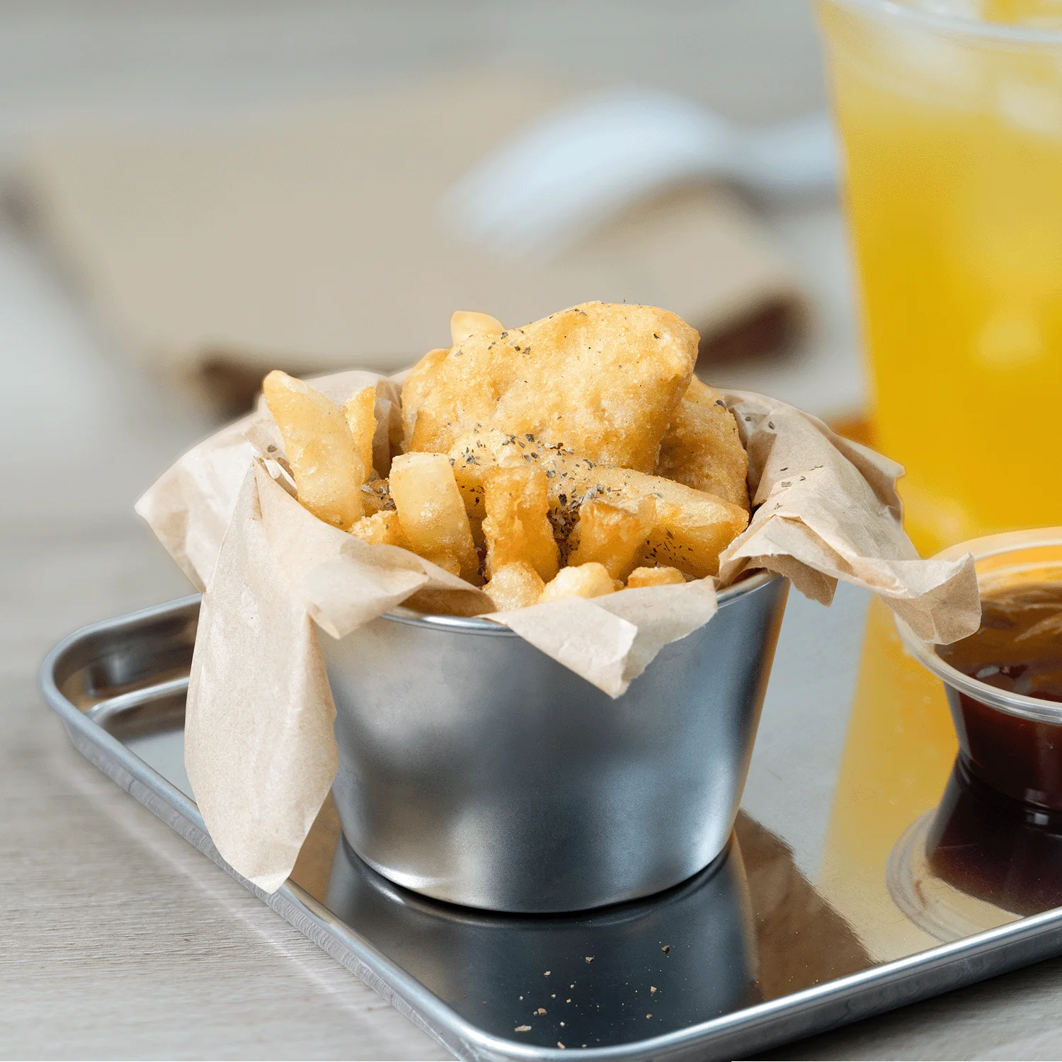 KARAT 12" x 12" Kraft Deli Wrap / Paper Liner(5,000/Case)